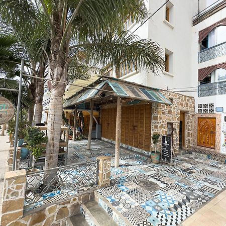 Surf & Skate Hostel Taghazout Buitenkant foto
