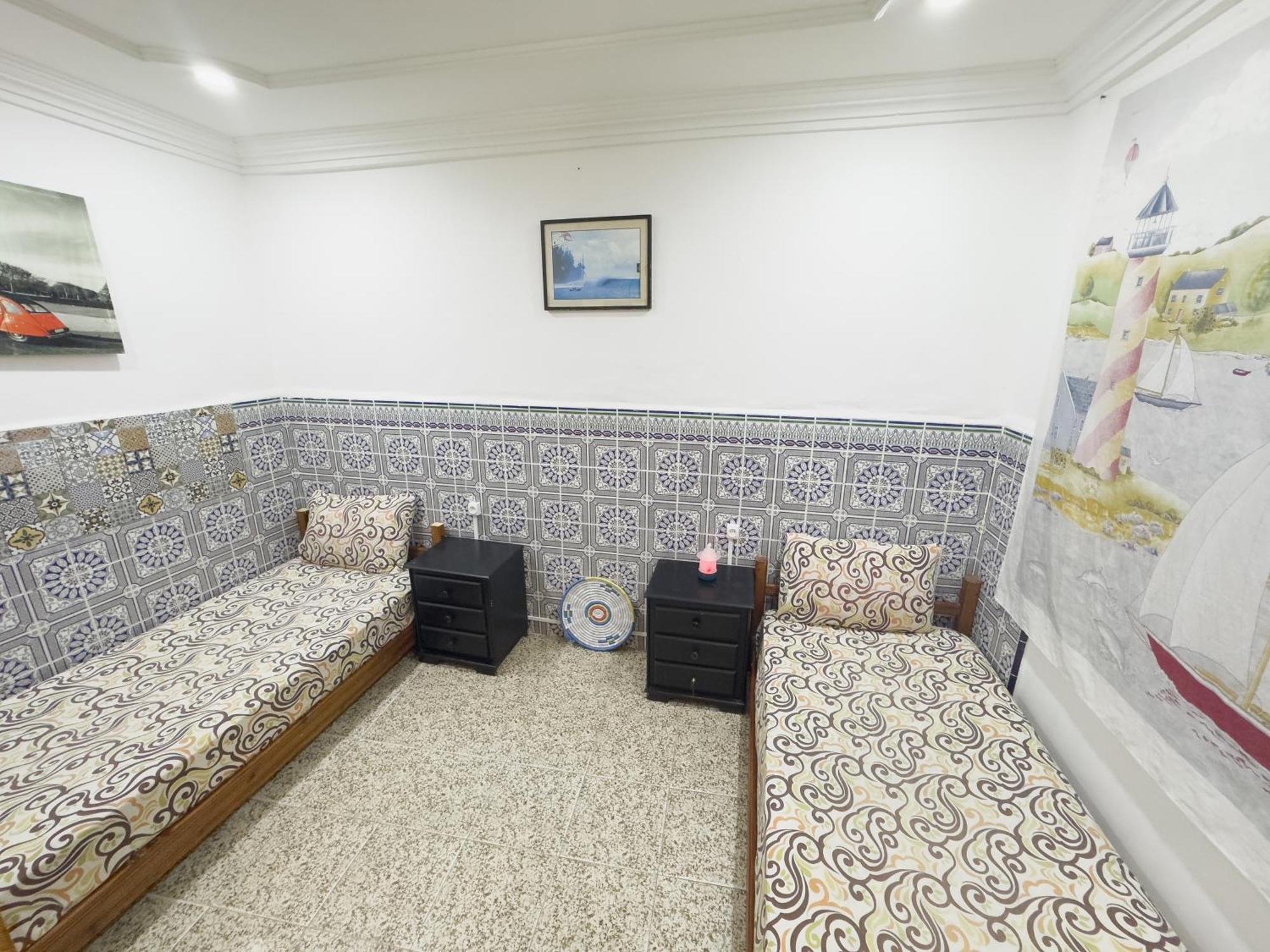 Surf & Skate Hostel Taghazout Buitenkant foto