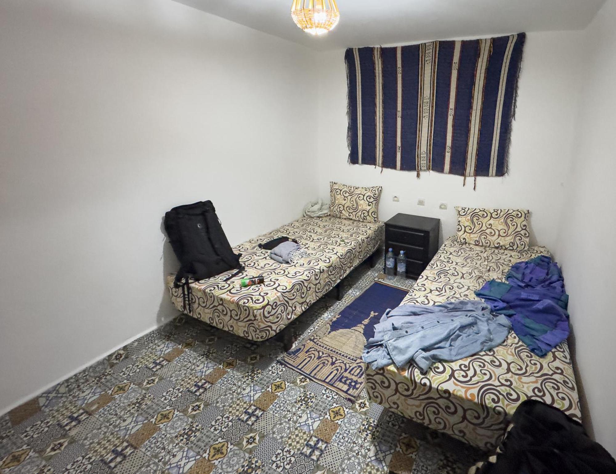 Surf & Skate Hostel Taghazout Buitenkant foto